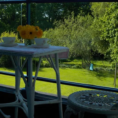 Les Magnolias Guest house
